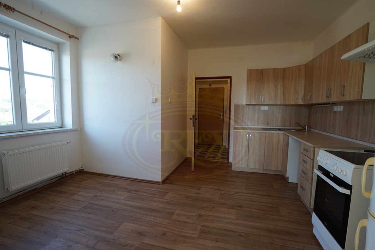 Byt 1+1 · 40 m² · Na Vrších, Jaroměř - 3