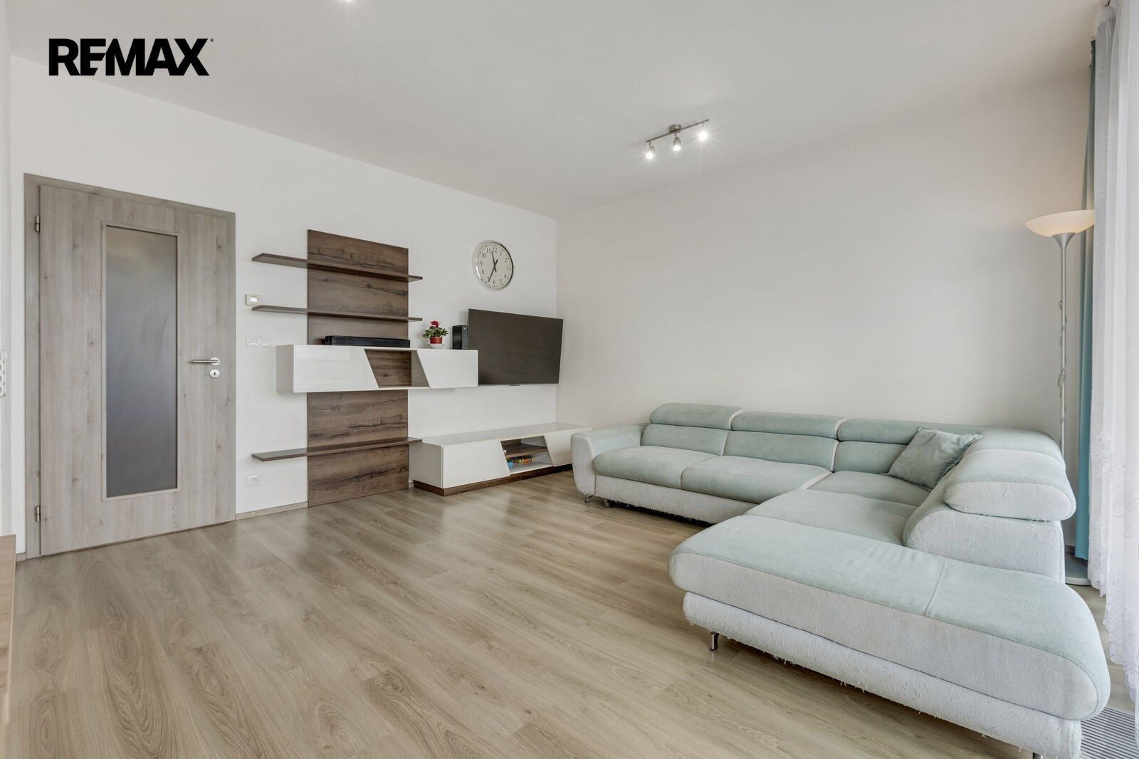 Byt 3+kk · 81 m² · Hlučkova 869, Praha Letňany - 3