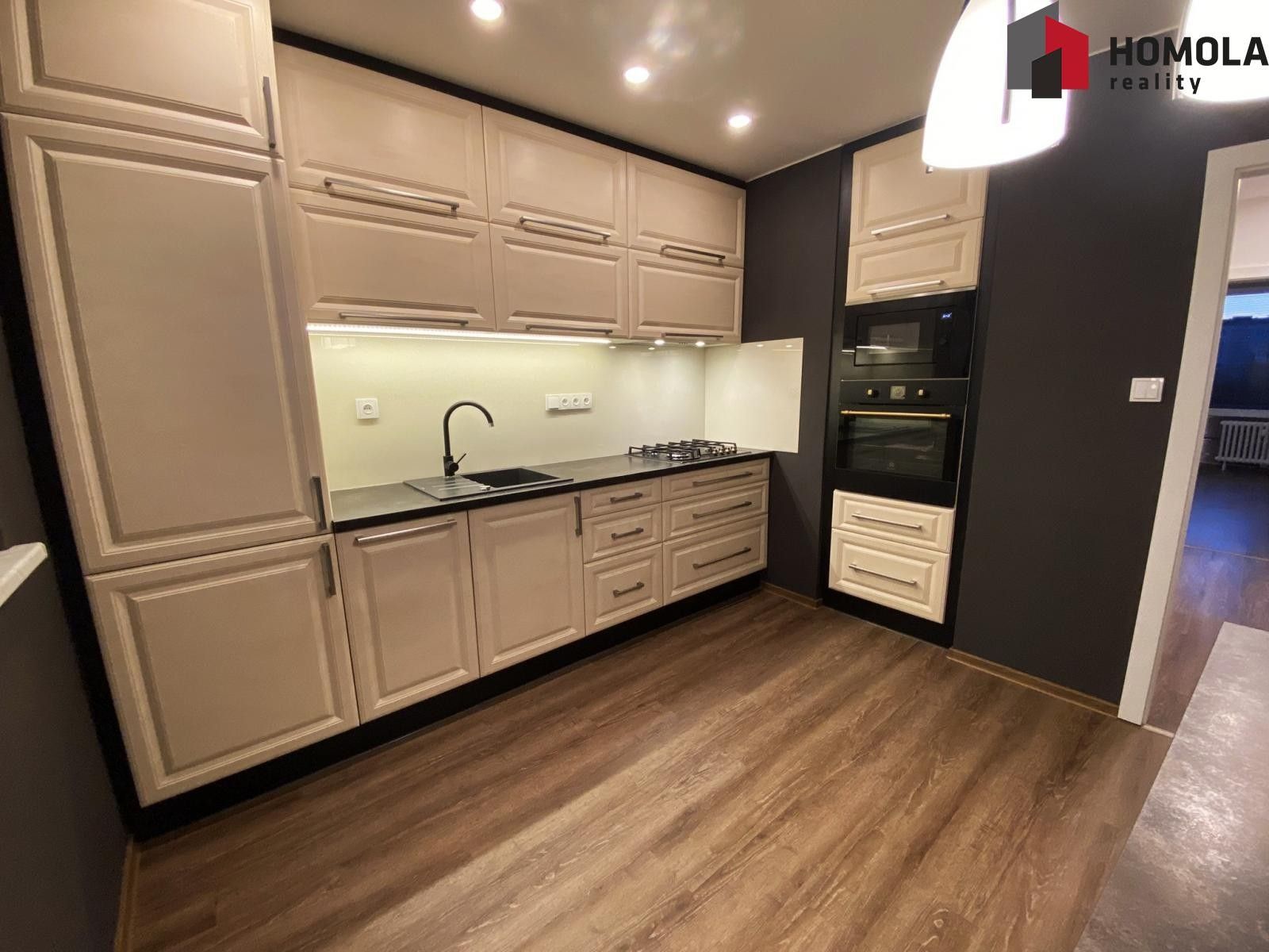 3+1, Edvarda Beneše, Opava, 76 m²