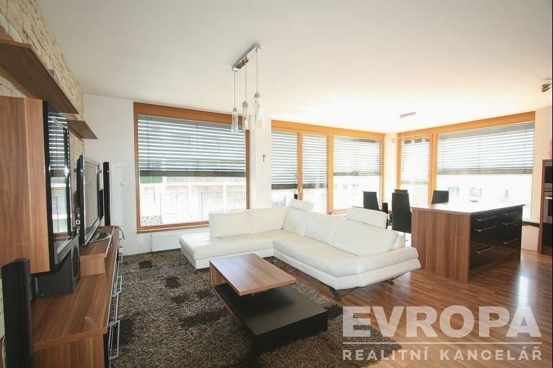 Prodej byt 4+kk - Vacínovská, Praha, 117 m²
