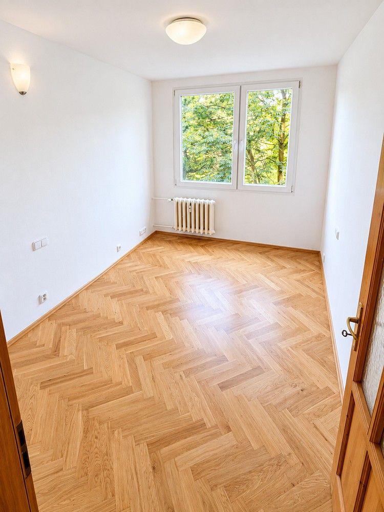 Byt 4+1 · 98 m² · V Štíhlách, Praha 4 - Krč - 4