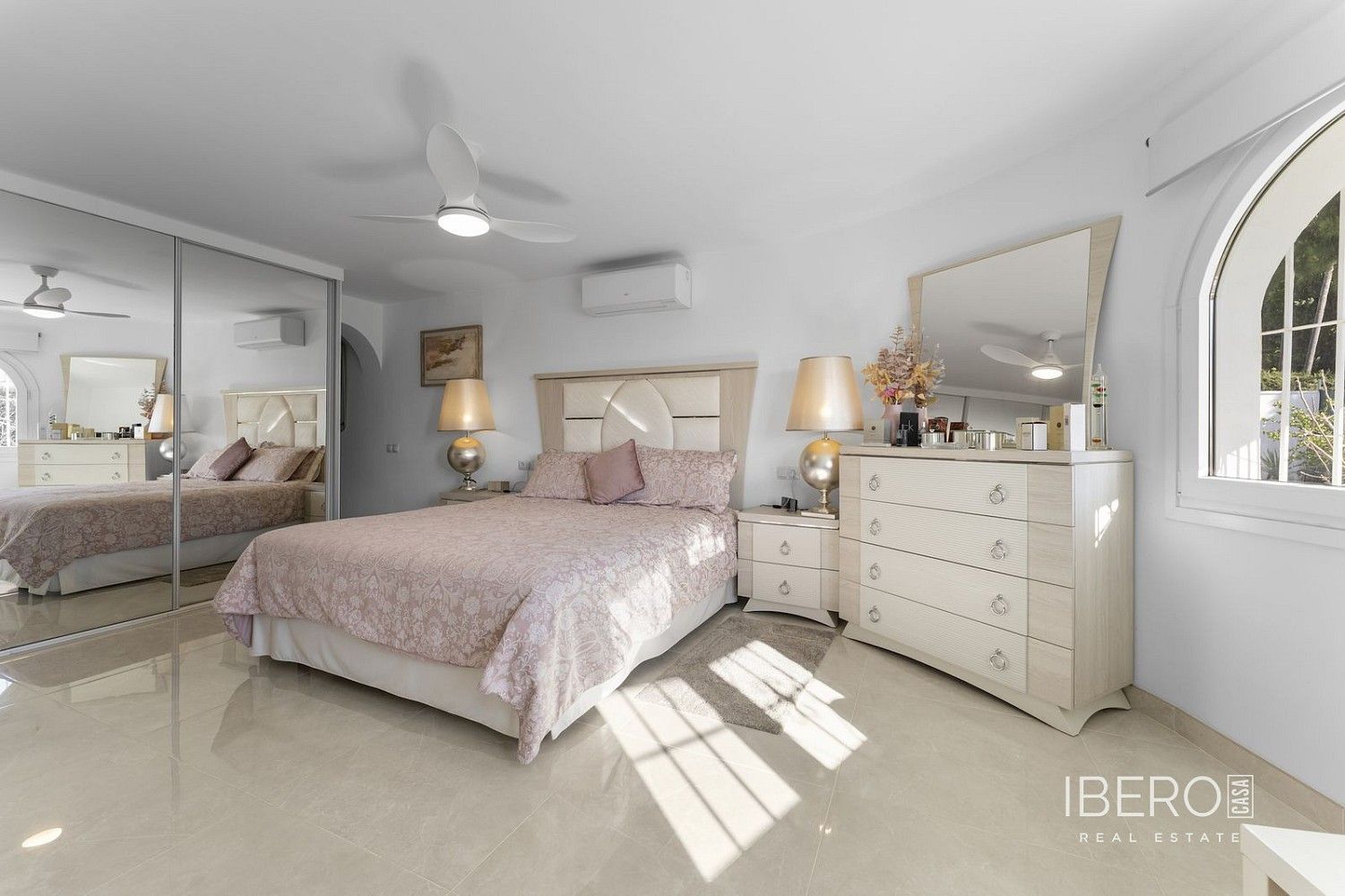Prodej rodinný dům - Mijas, ES, 208 m² - 5