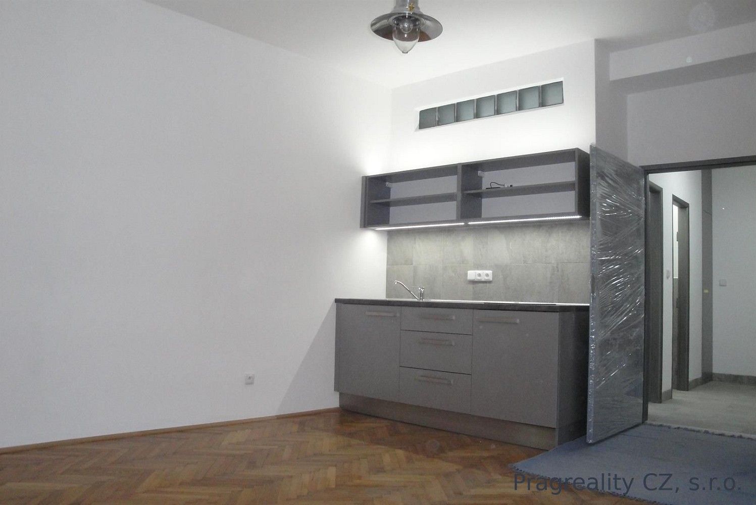1+kk, Praha - Vinohrady, okres Praha 2, Hlavní město Praha, 30 m² - 1
