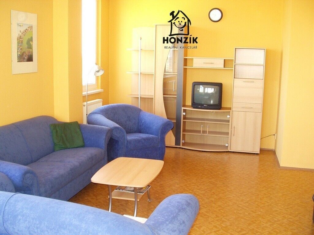 Pronájem byt 2+kk - Voskovcova, Praha, 48 m²