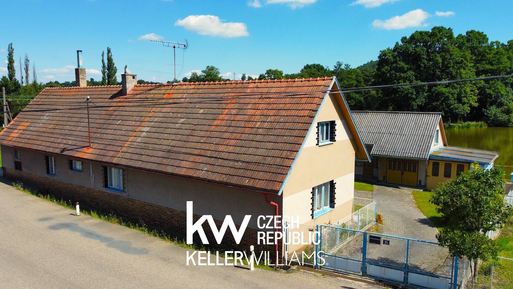 Pronájem zemědělská usedlost - Pičín, Jankov, 110 m²