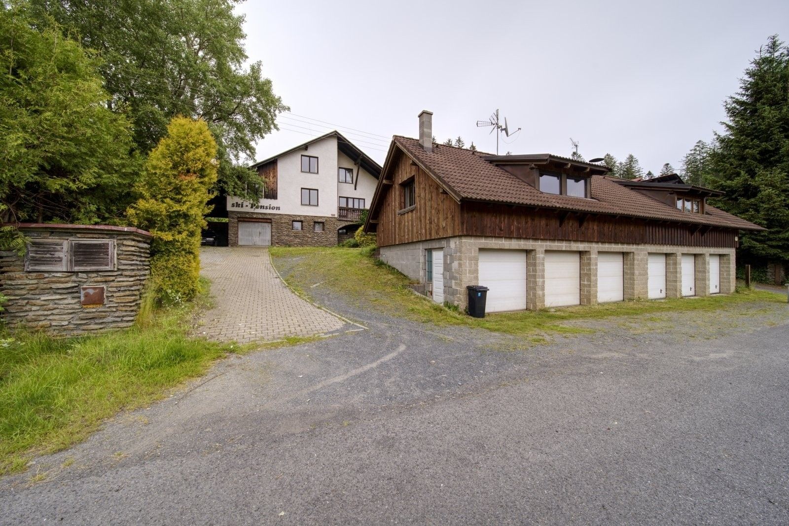 Prodej ubytovací zařízení - Špičák, Železná Ruda, 679 m²