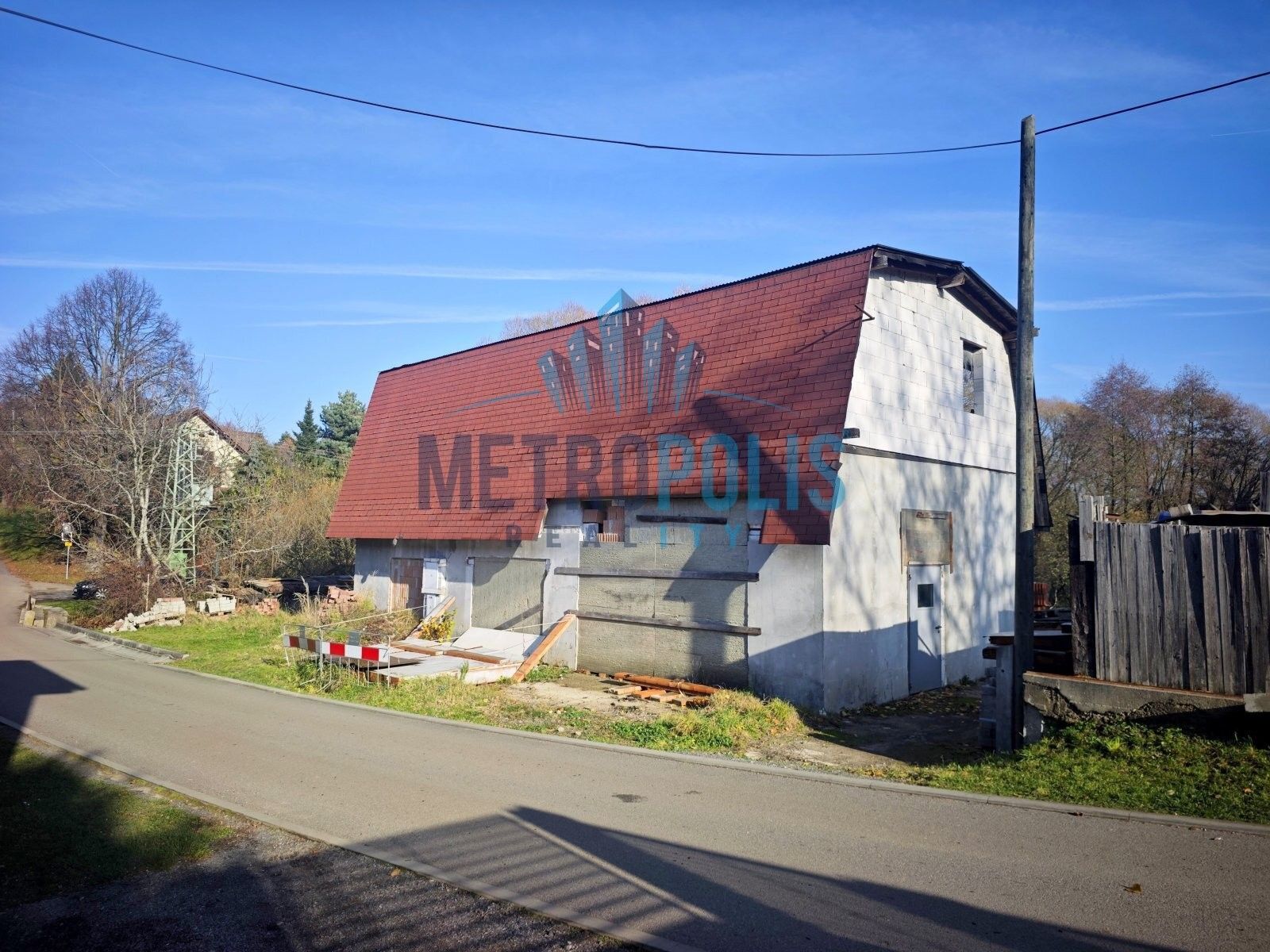Prodej rodinný dům - Kostelec u Křížků, 200 m²