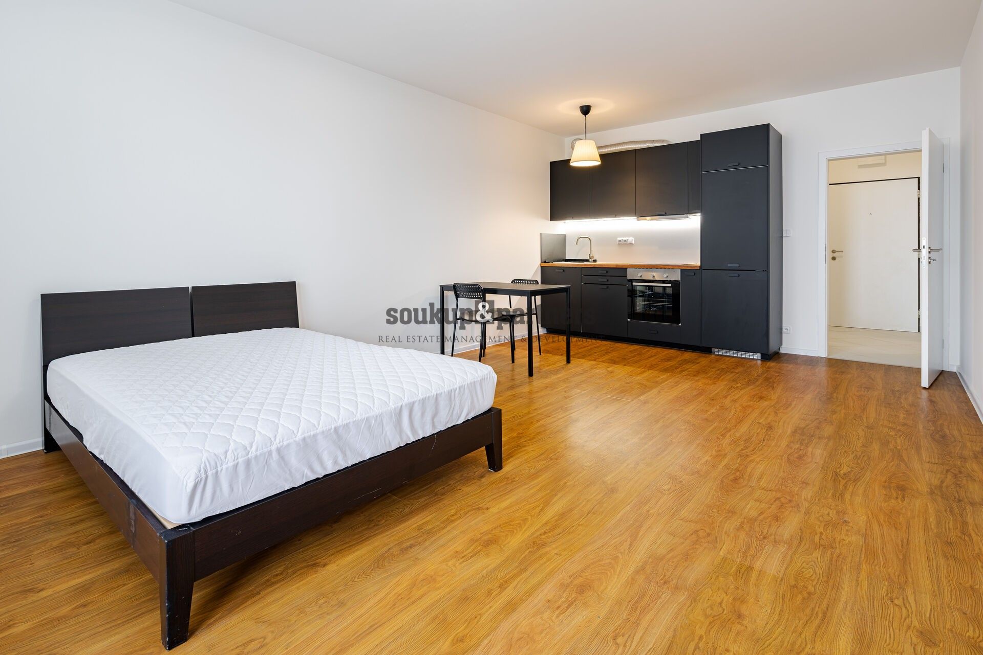 Pronájem byt 1+kk - Makedonská, Praha Střížkov, 44 m² - 5