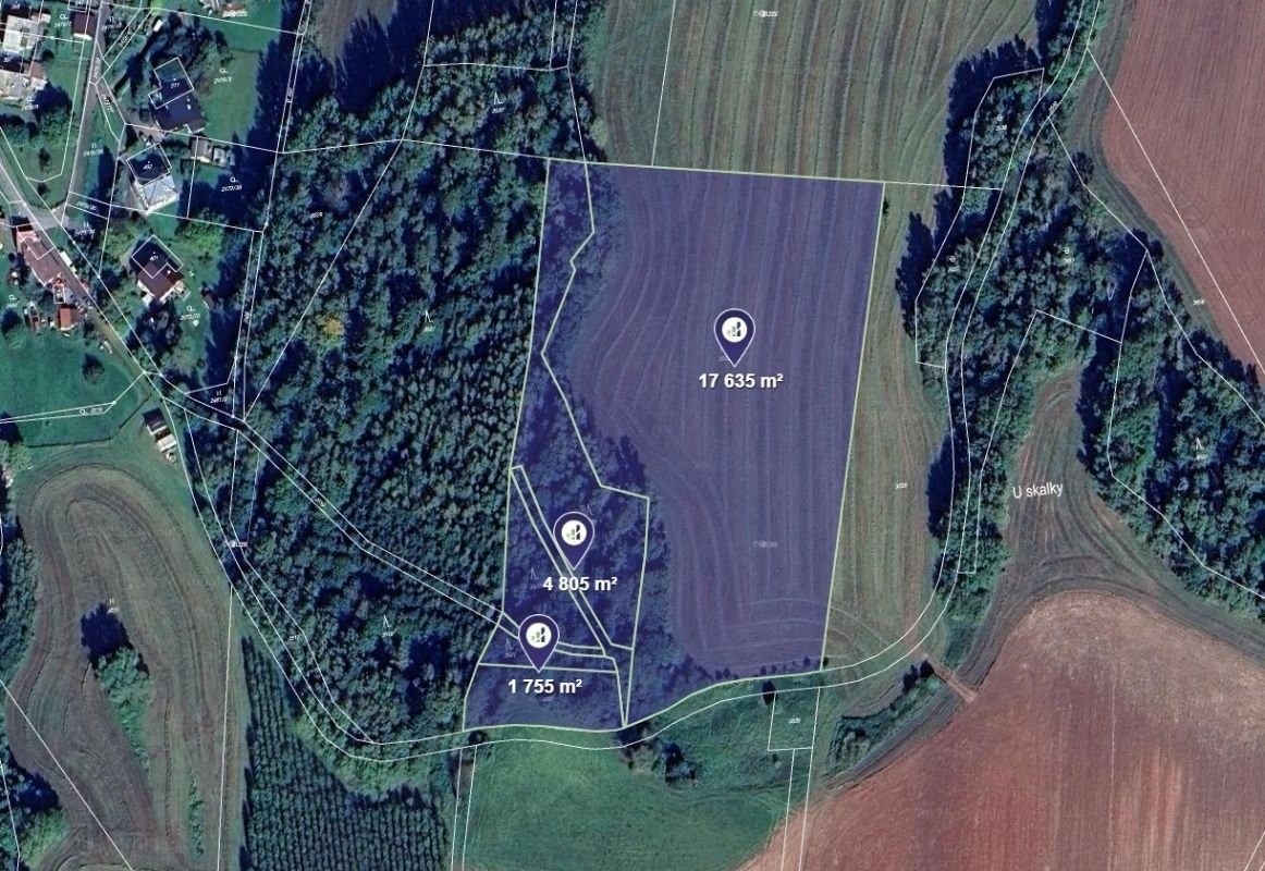 Louka, 24 195 m²