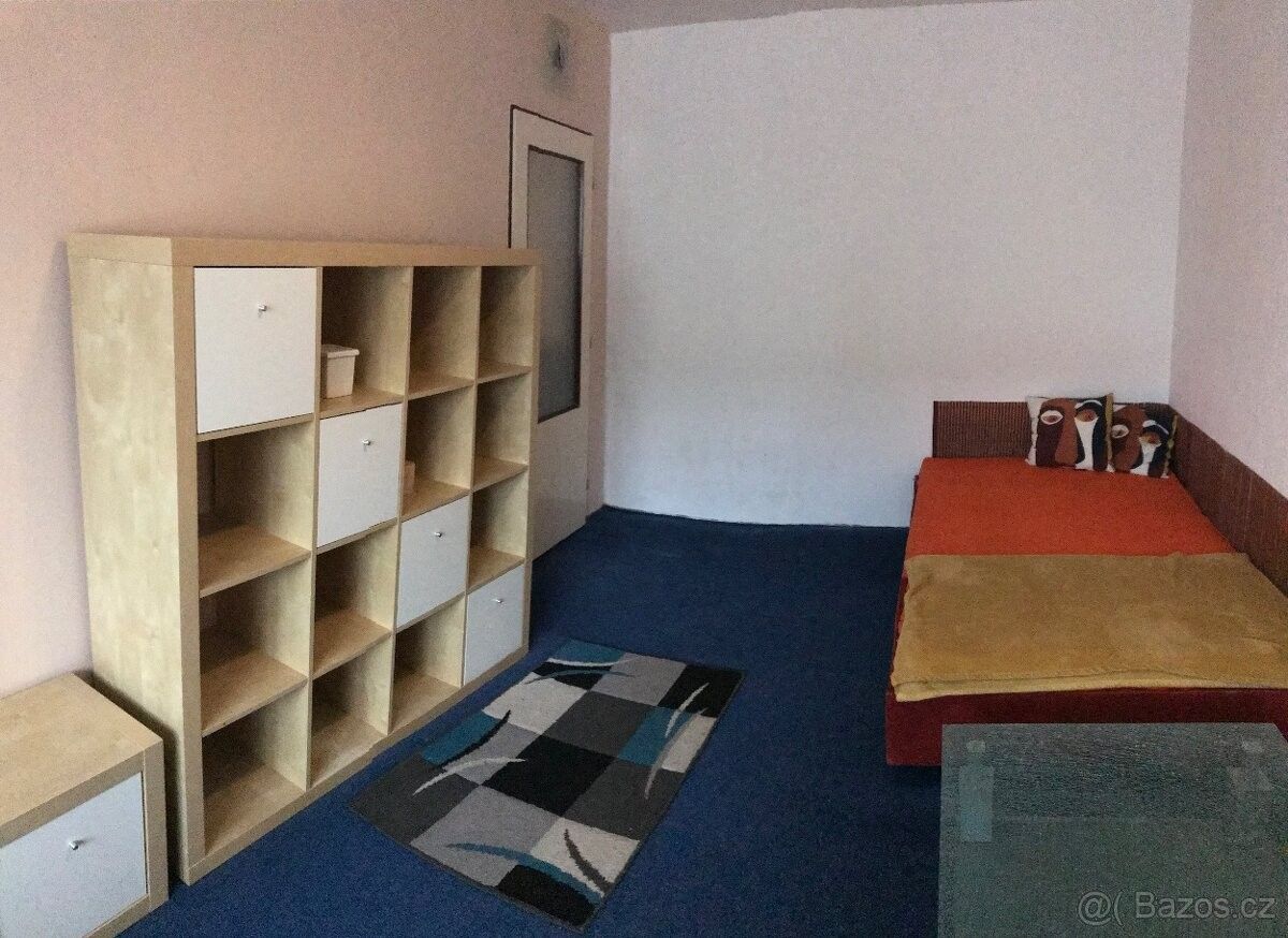 Byty, Luštěnice, 294 42