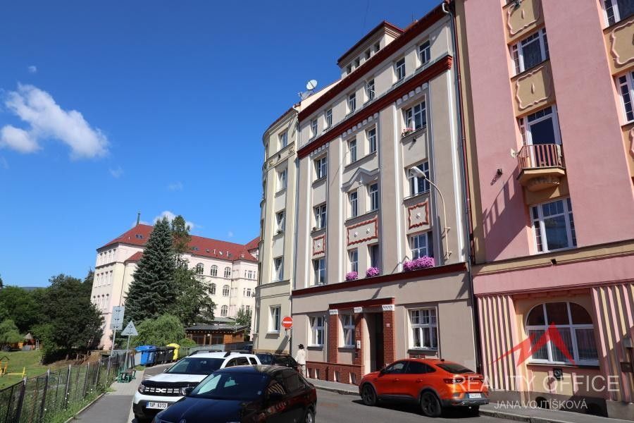 2+kk, Raisova, Děčín, 52 m²