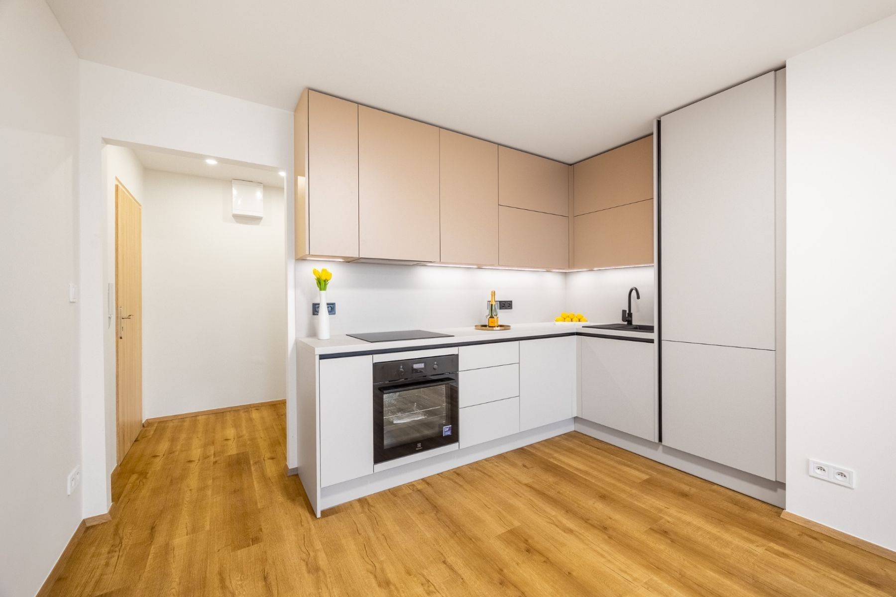 2+kk, Petýrkova, Praha - Chodov, 55 m² - 1
