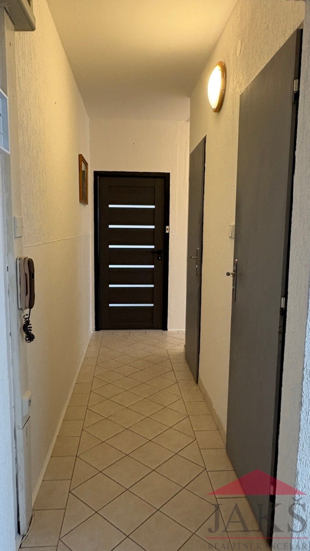 Byt 2+1 · 58 m² · Hrádek - 4