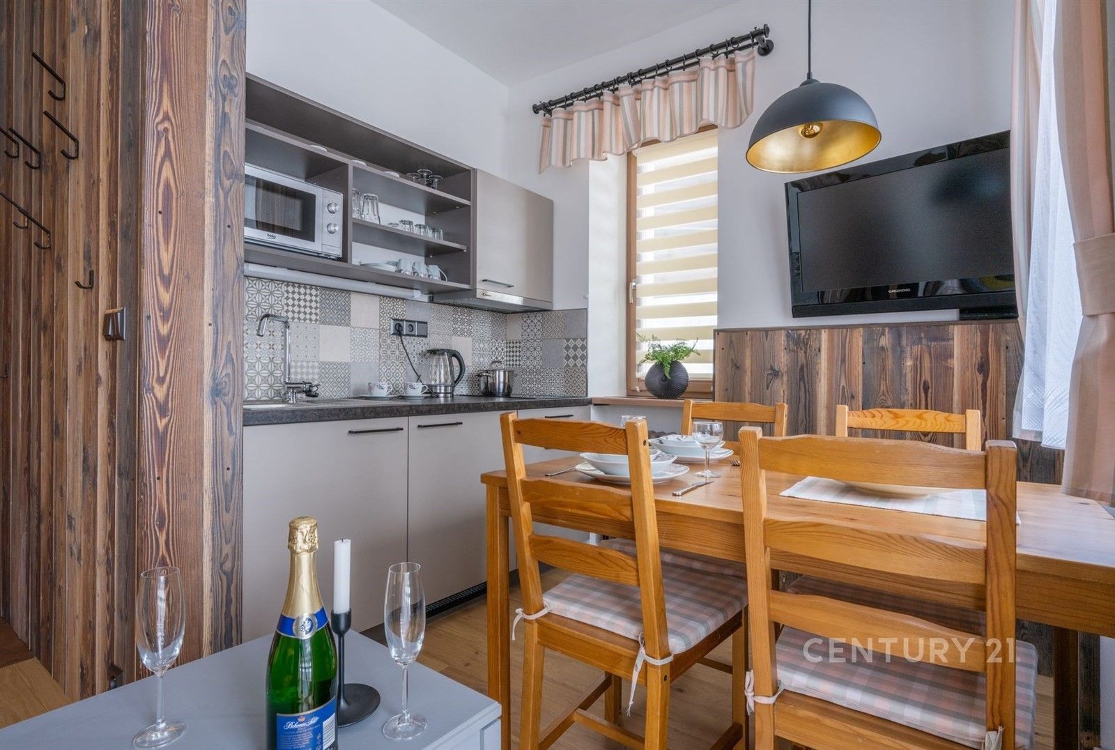 Pronájem byt 2+kk - Bedřichov, 40 m²