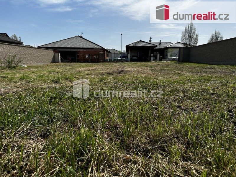Pozemek pro bydlení · 801 m² · U Rybníka, Veleň - 4