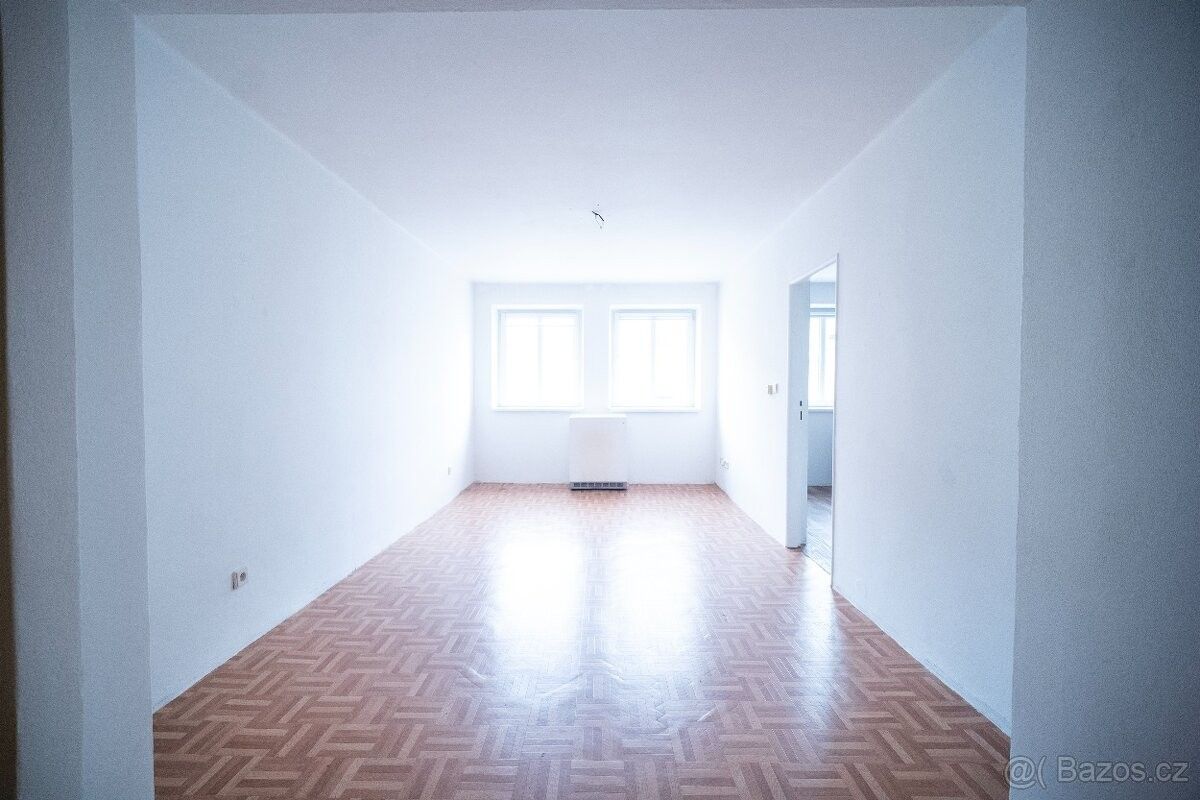 Byt · Broumov, 550 01 - 4