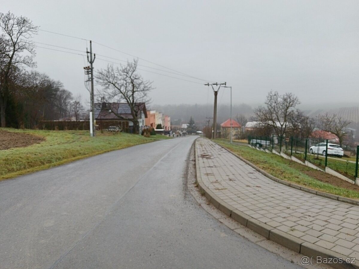 Prodej rodinný dům - Zdounky, 768 02