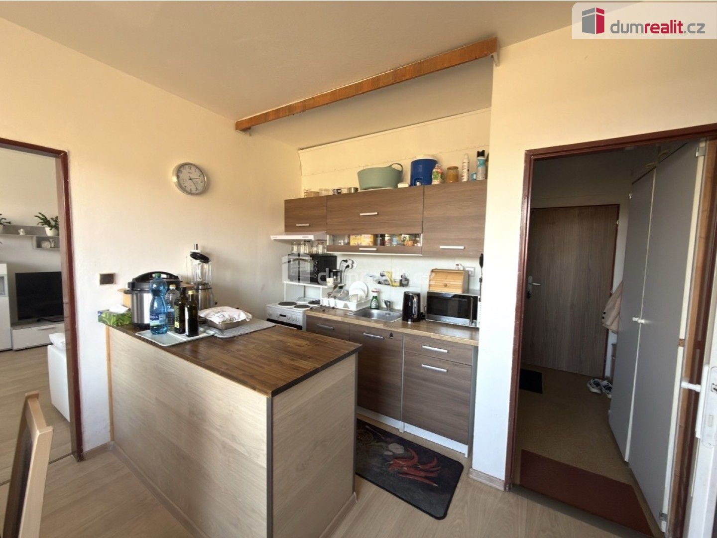 1+1, Hrbovická, Chlumec, 37 m²