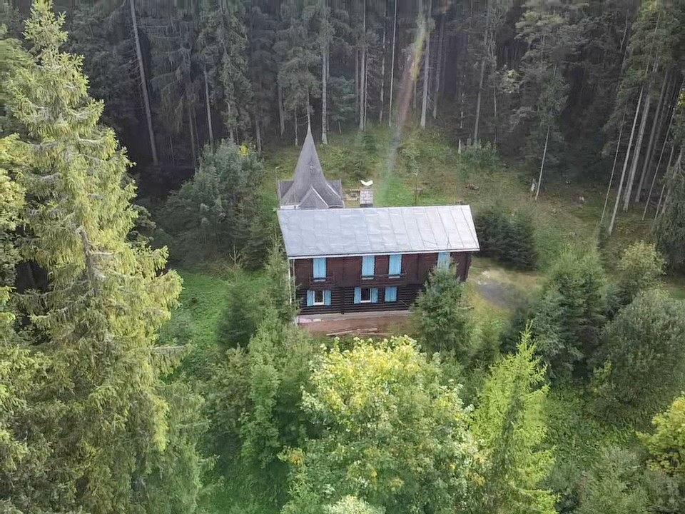 Chata · 987 65, Slovensko - 3