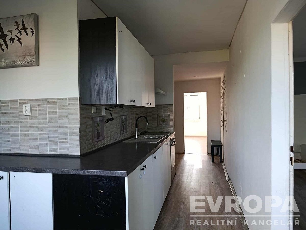 Prodej byt 2+1 - Sídliště, Cvikov, 60 m²