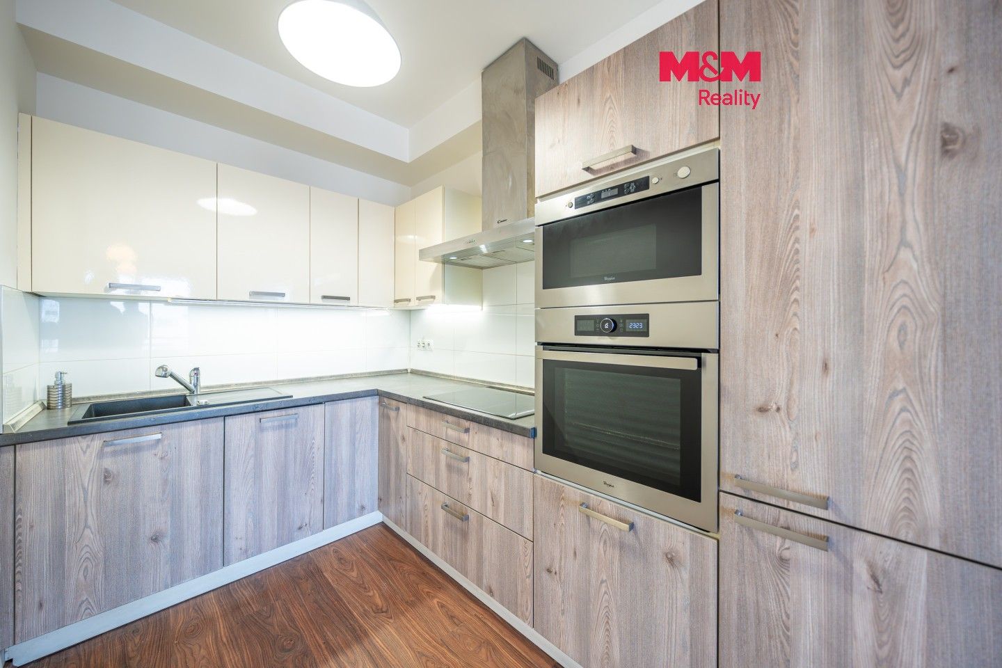 2+kk, Hlučkova, Praha, 60 m² - 1