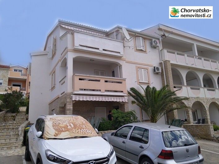 Rodinné domy, 987 66, Zahraničí