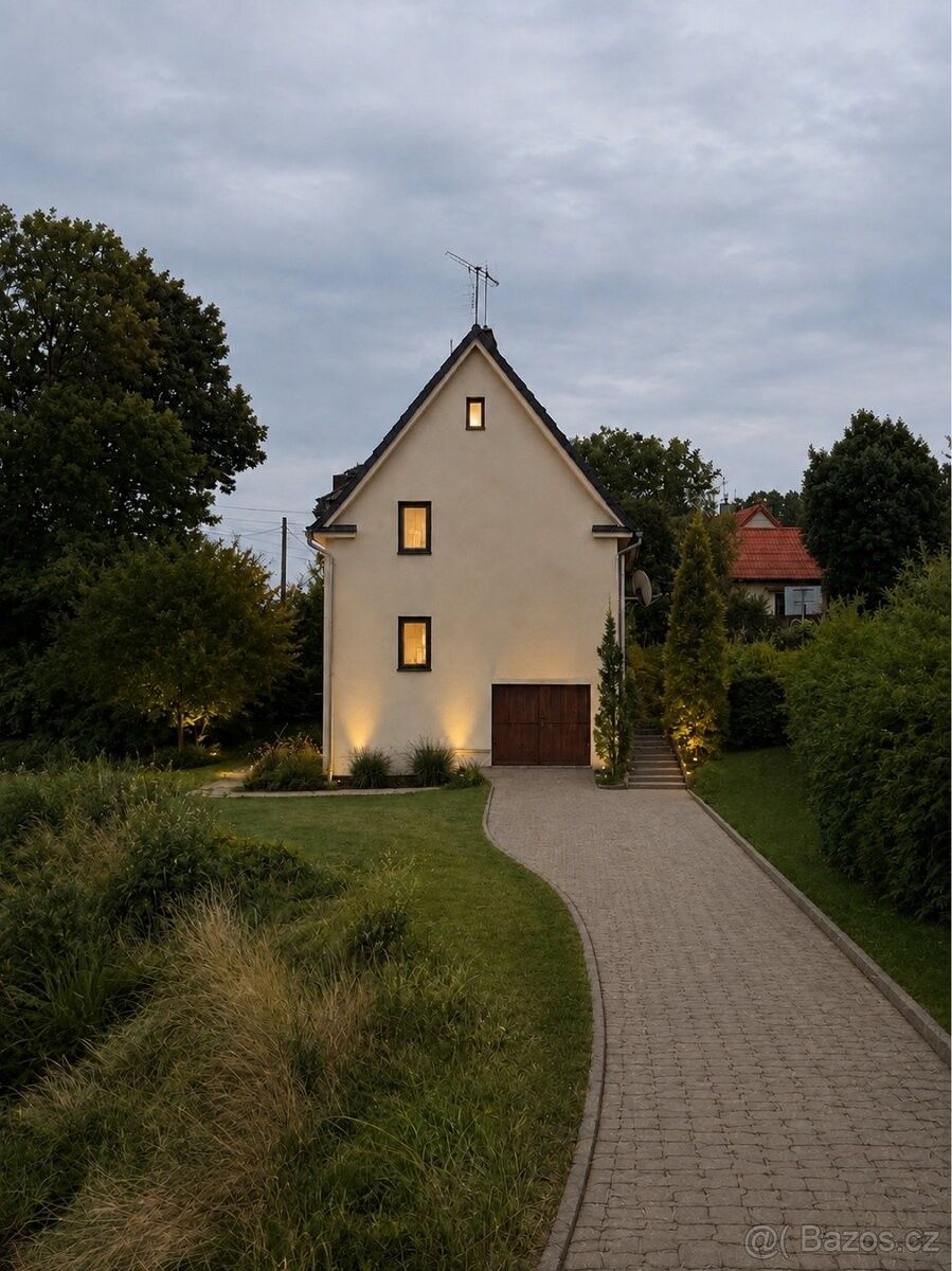 Rodinné domy, Bílovec, 743 01 - 1