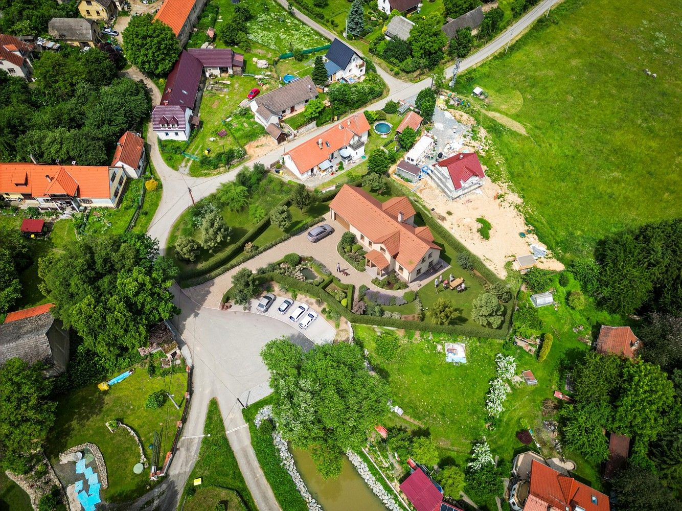 Pozemek pro bydlení, 1 621 m²