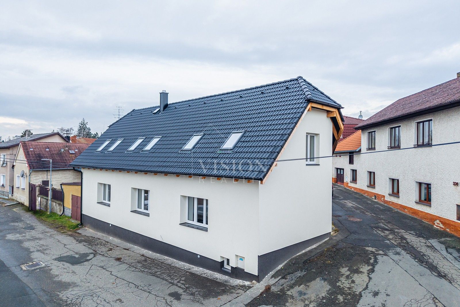 Činžovní domy, Nademlýnská, Sedlčany, 180 m²