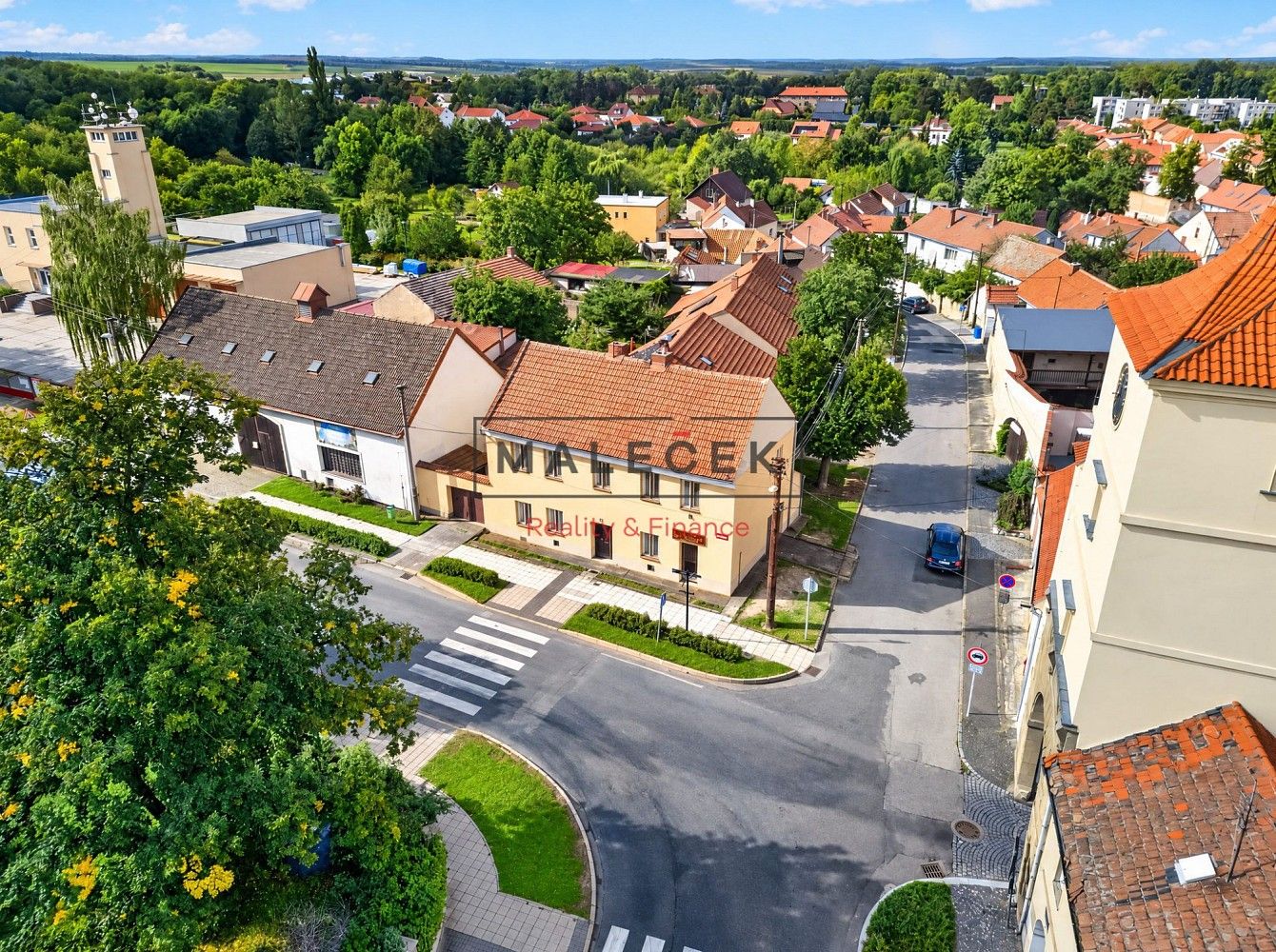 Rodinné domy, Karla Krohna, Velvary, okres Kladno, 173 m² - 2