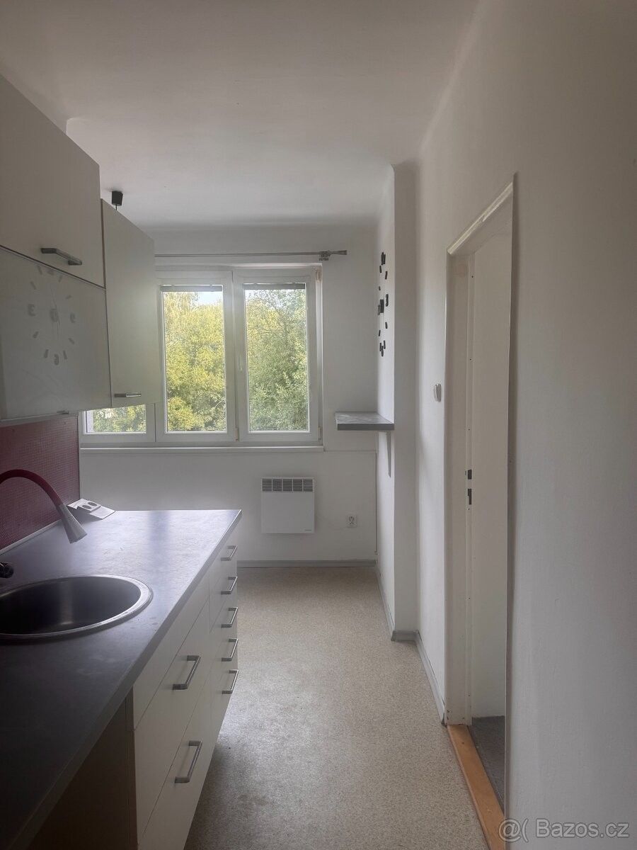 Byty, Tábor, 390 02 - 1