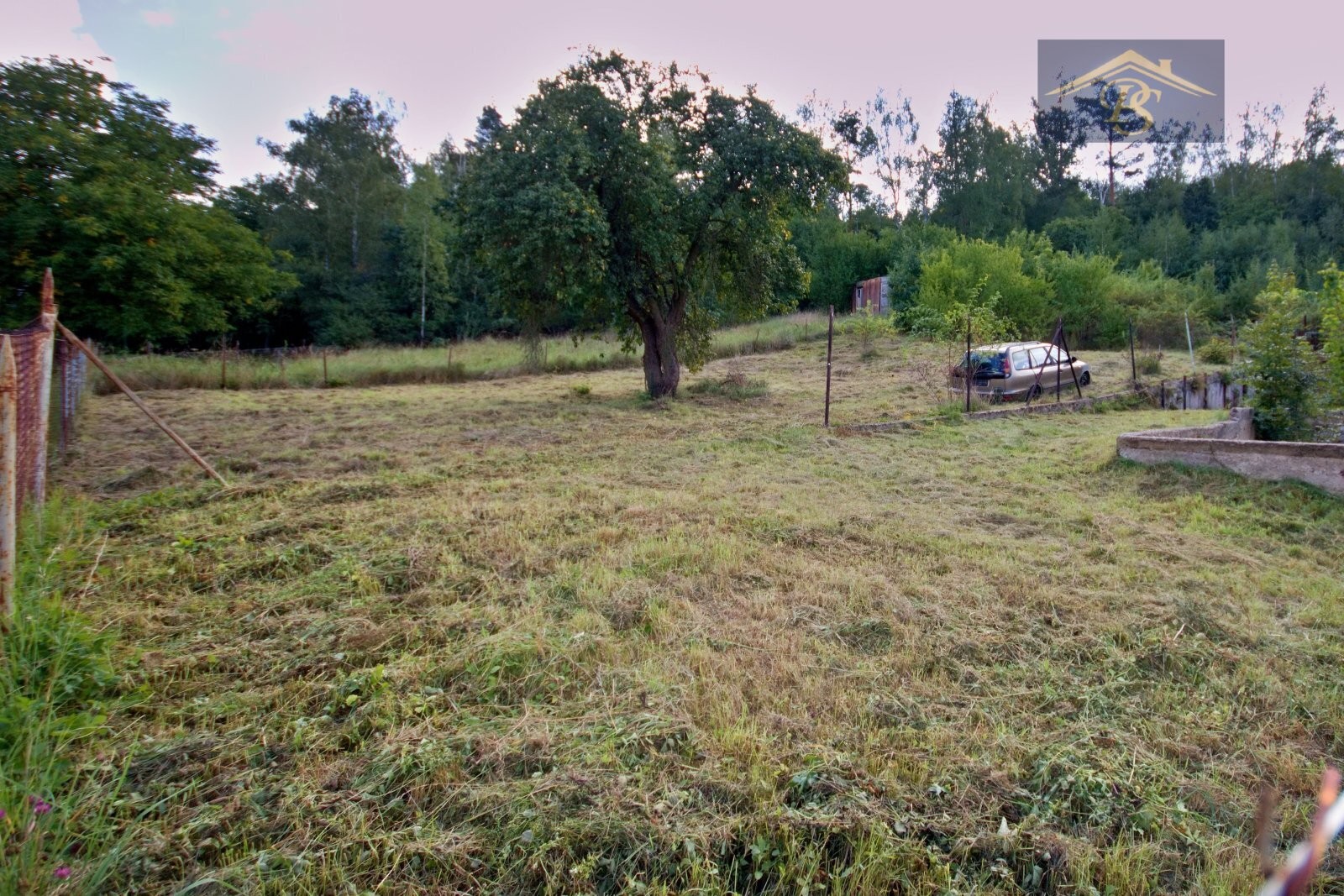 Pozemek pro bydlení · 1 070 m² · K Višňovce, Úholičky - 4