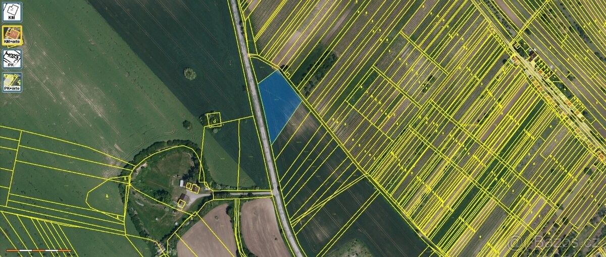 Prodej pozemek pro bydlení - Starý Poddvorov, 696 16