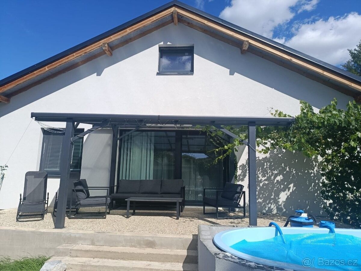Rodinný dům · Lipůvka, 679 22 - 3
