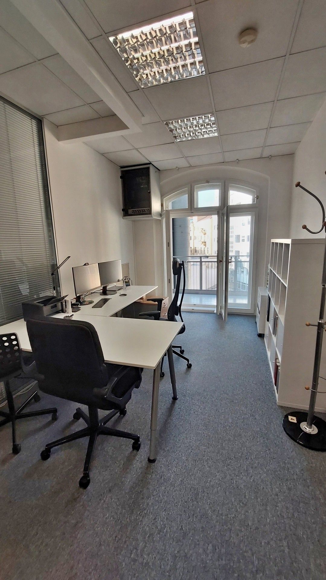 Kancelář · 234 m² · Uruguayská, Praha - 4