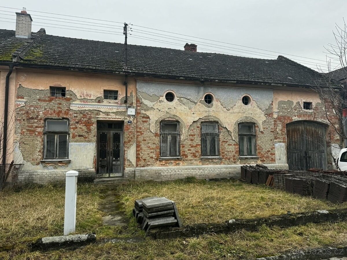 Prodej rodinný dům - Holešov, 769 01