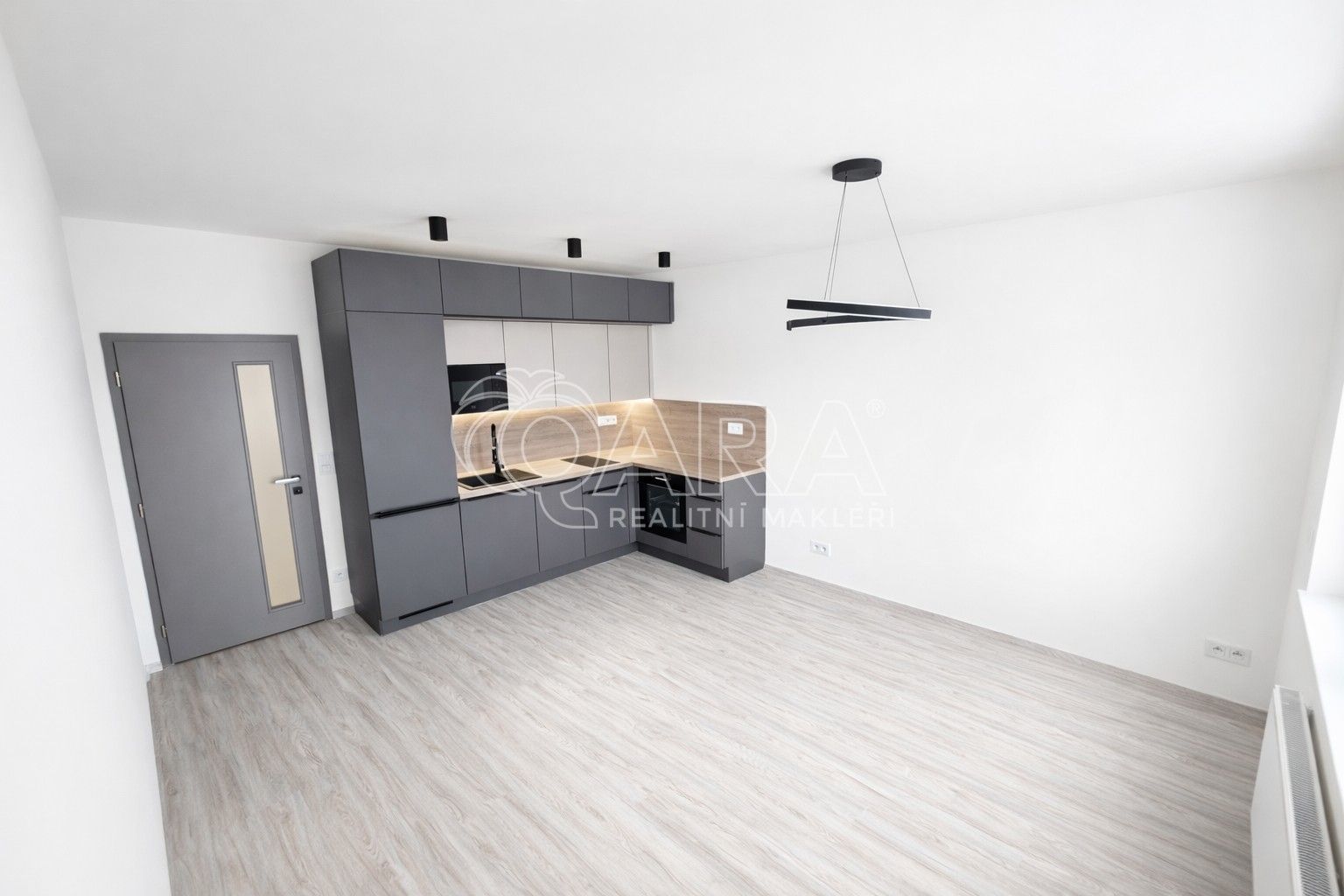 2+kk, Fabiánové 1310, Praha, 49 m²