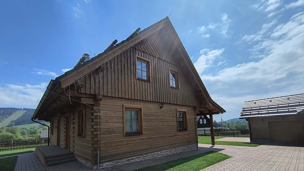Chaty, Deštné v Orlických horách - Deštné v Orlických horách, Královéhradecký kraj