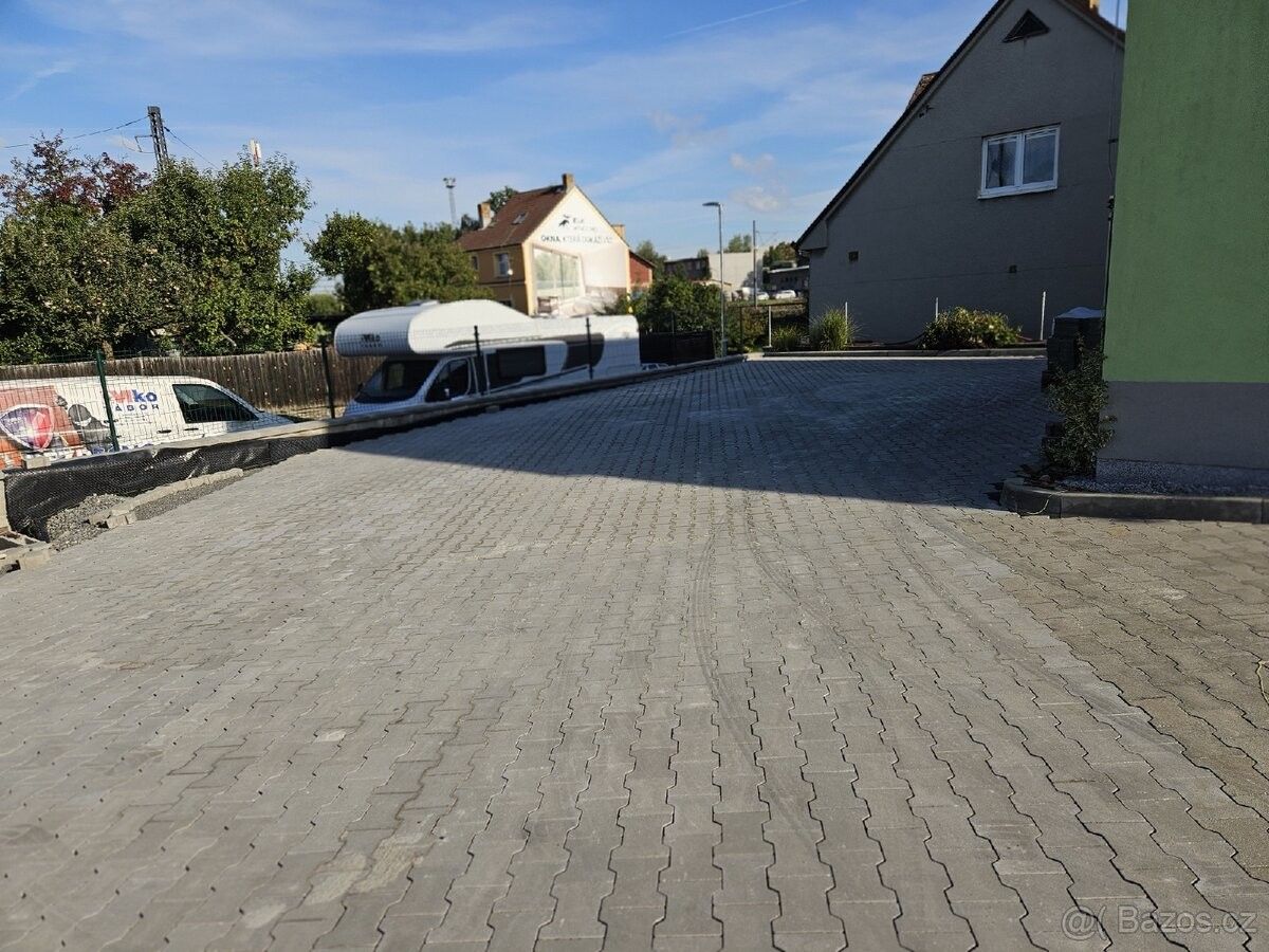 Garáž · Tábor, 390 02 - 4