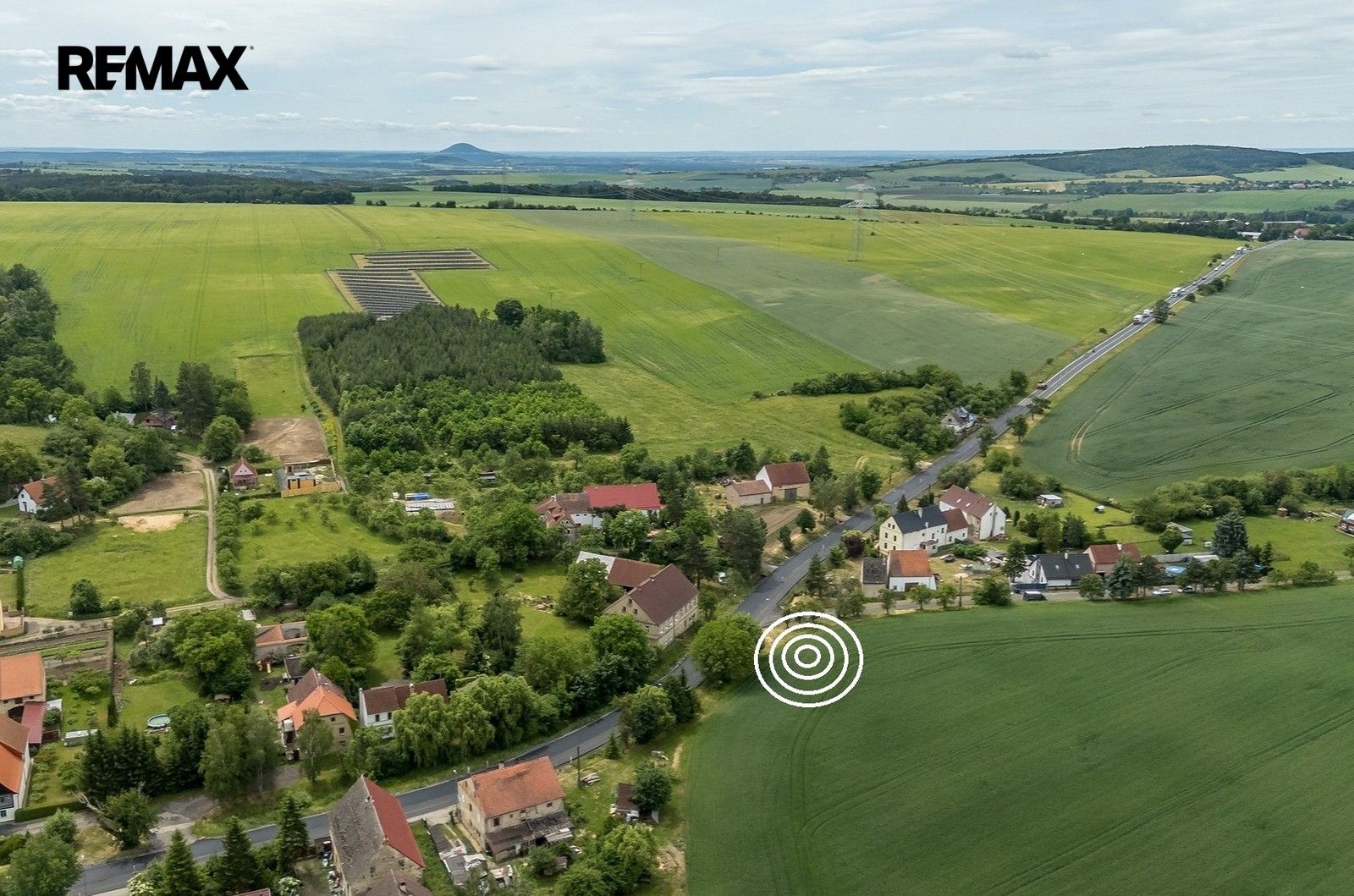Pozemek pro bydlení, 831 m²