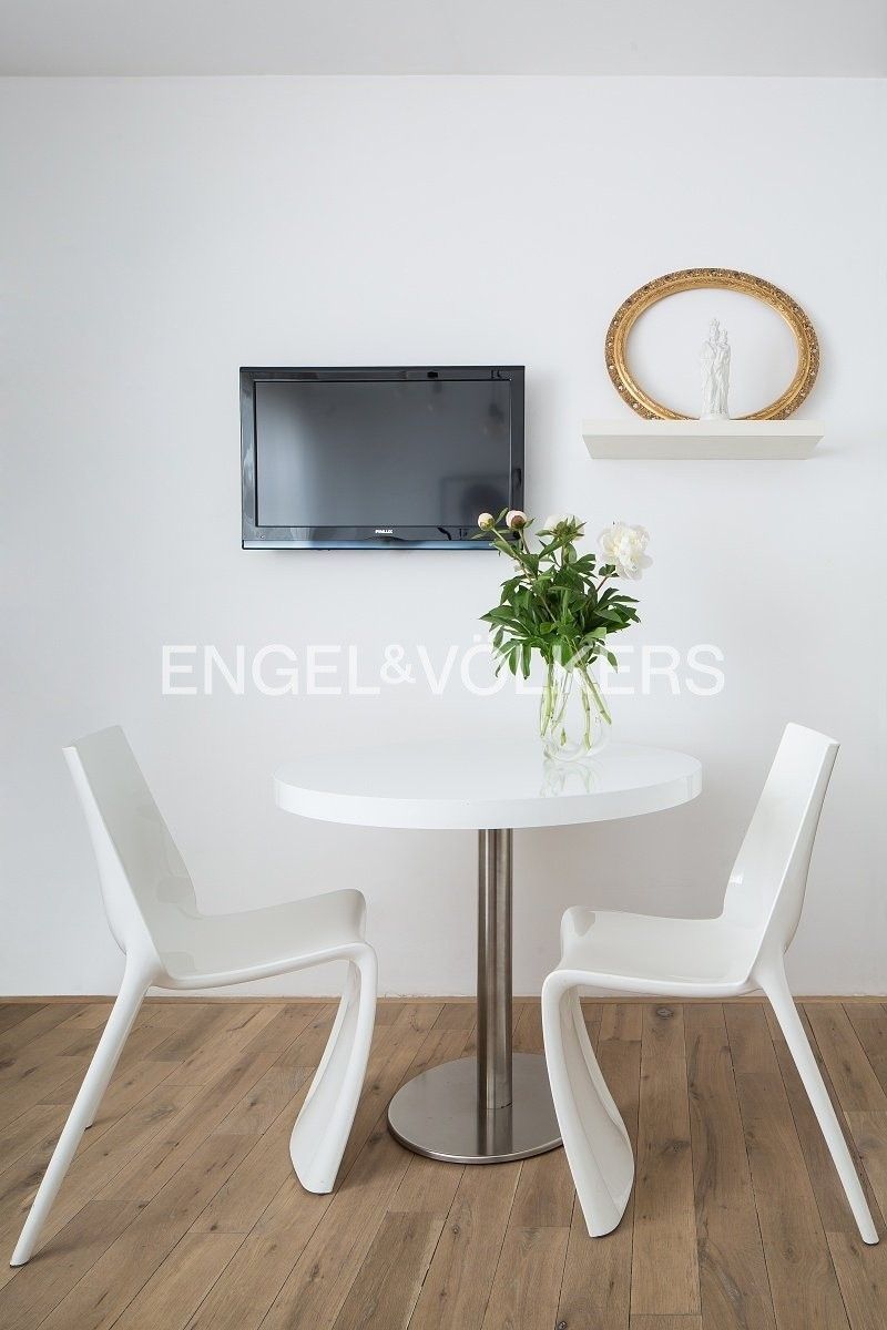 Byt 2+kk · 55 m² · Holečkova 1273, Praha Košíře - 3