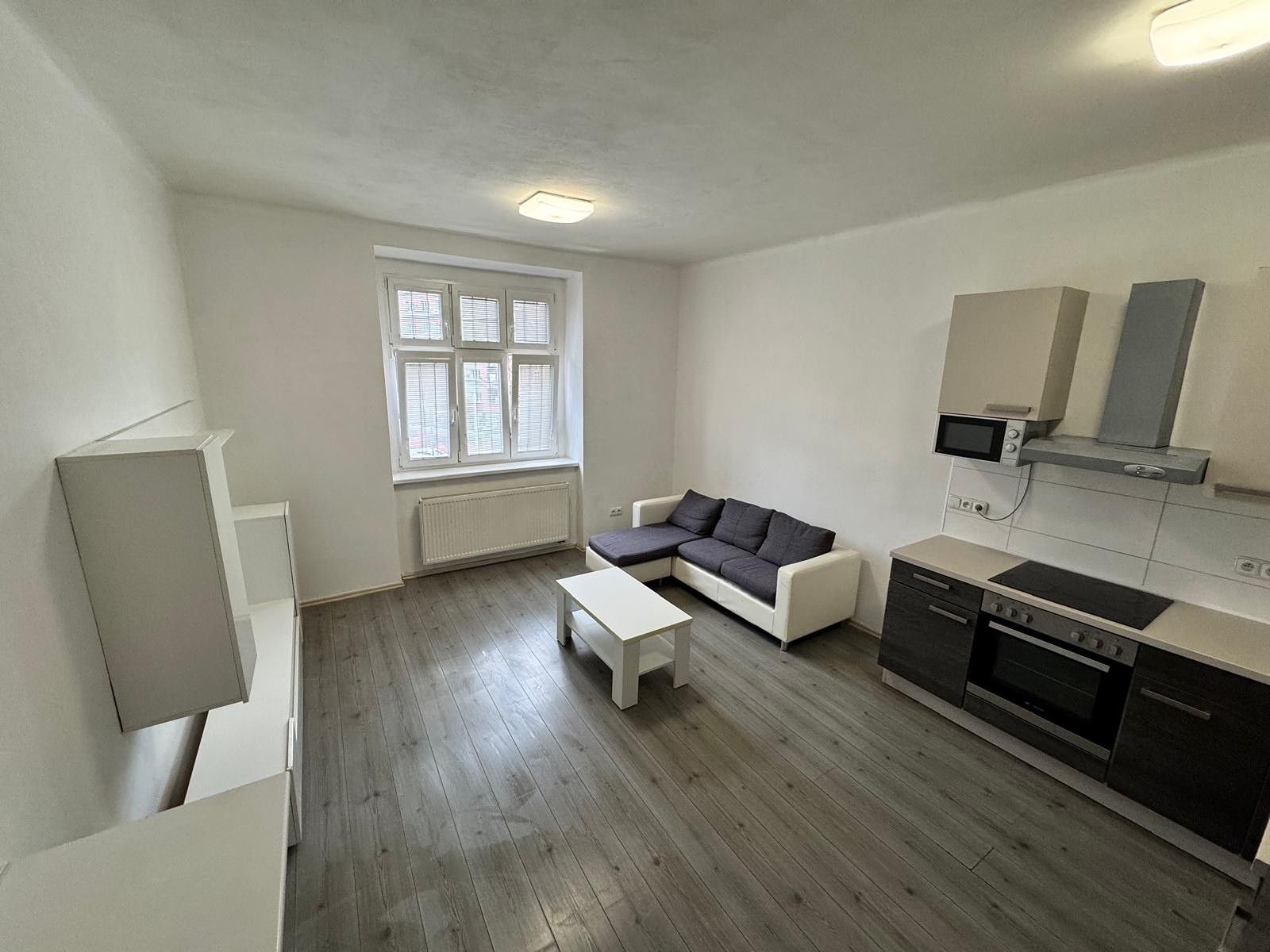 Byt 2+kk · 49 m² · U Uranie 1475, Praha Holešovice - 4