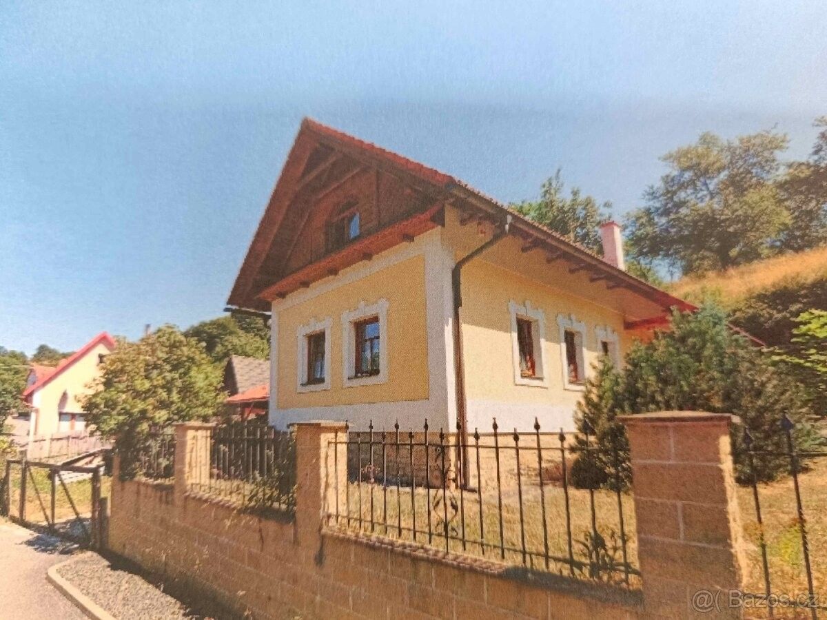 Rodinné domy, Nedašov, 763 32