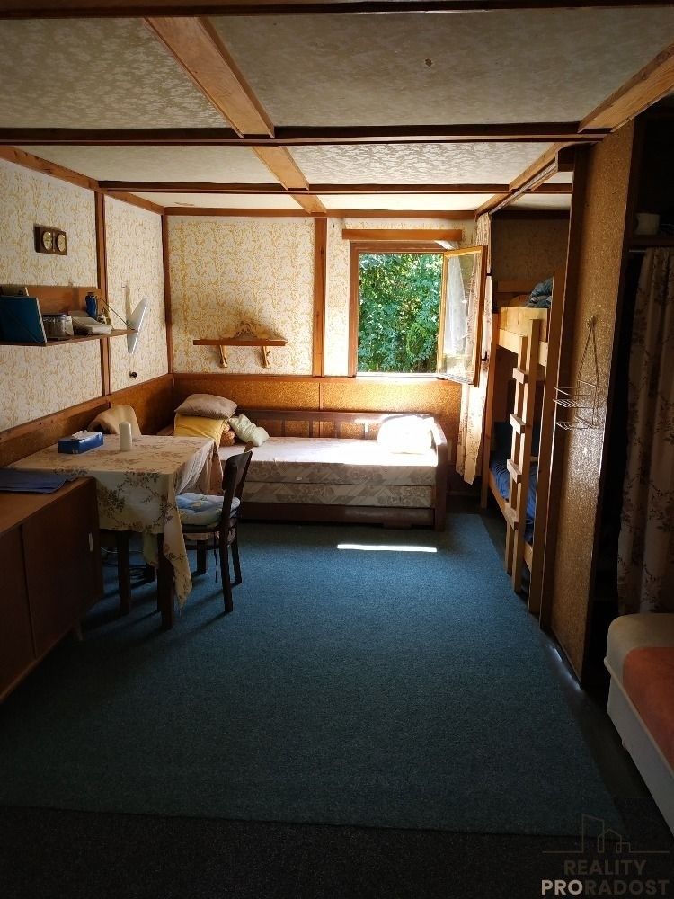 Chaty, Praha, 155 31