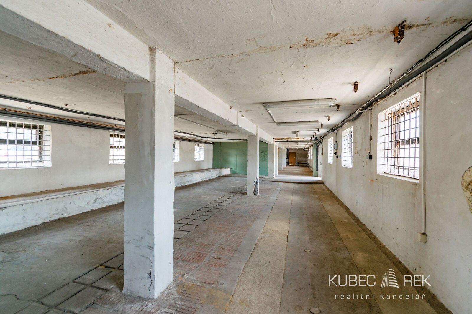 Sklad · 185 m² · Pod Kozím hrádkem, Tábor Měšice - 4