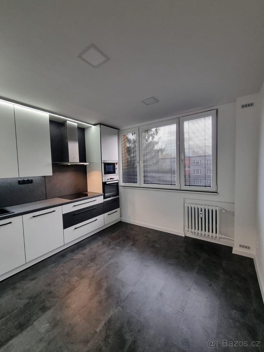 Pronájem byt - Karviná, 734 01