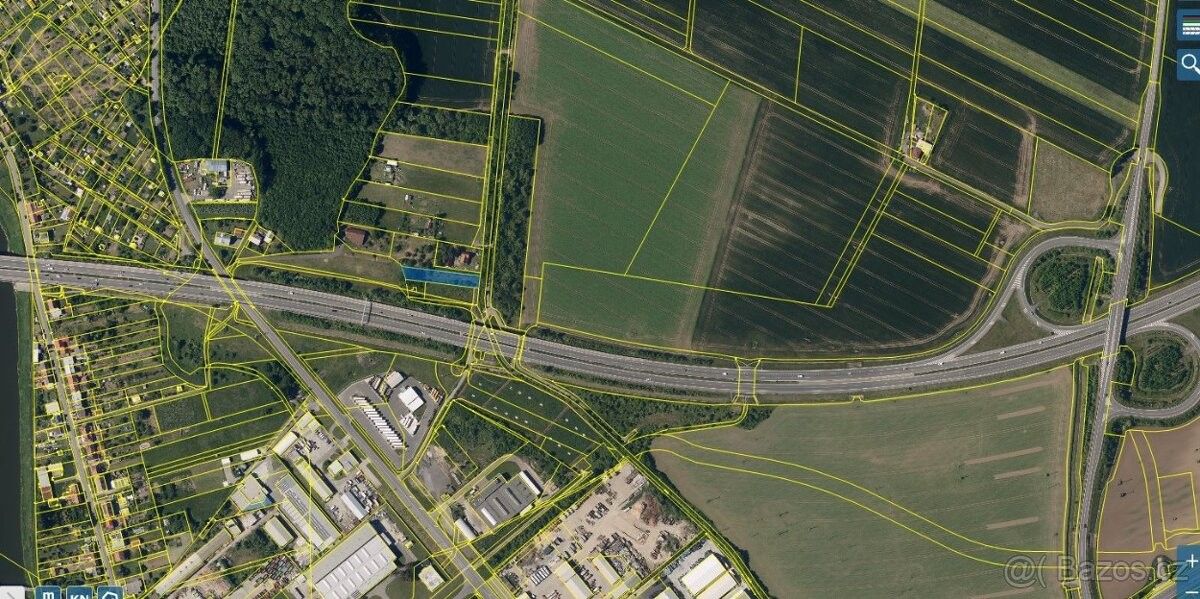 Zahrady, Kroměříž, 767 01