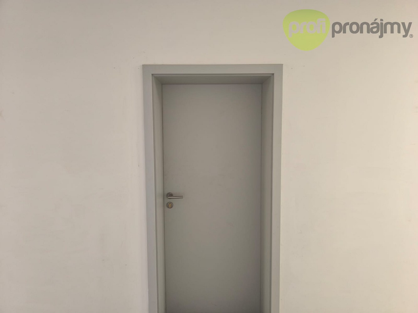 Pronájem sklad - Šedesátá, Zlín, 521 m² - 5