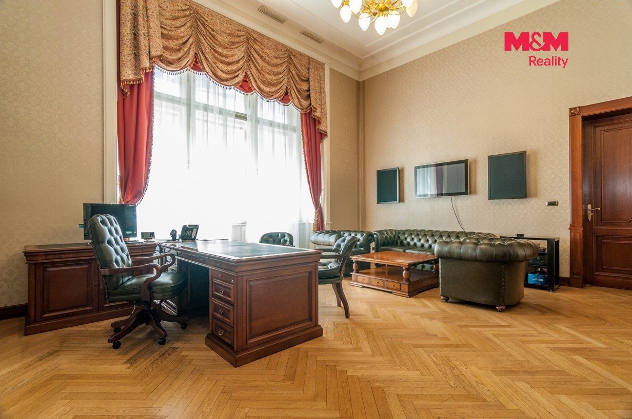 Kancelář · 664 m² · Kartouzská, Praha - 4