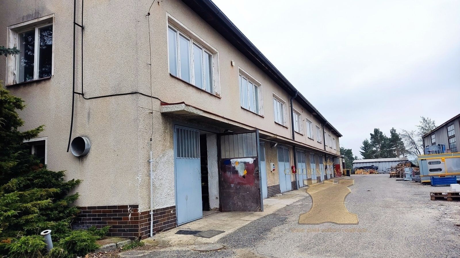 Výrobní prostory, Strojírenská 381, Sedlčany, 55 m²
